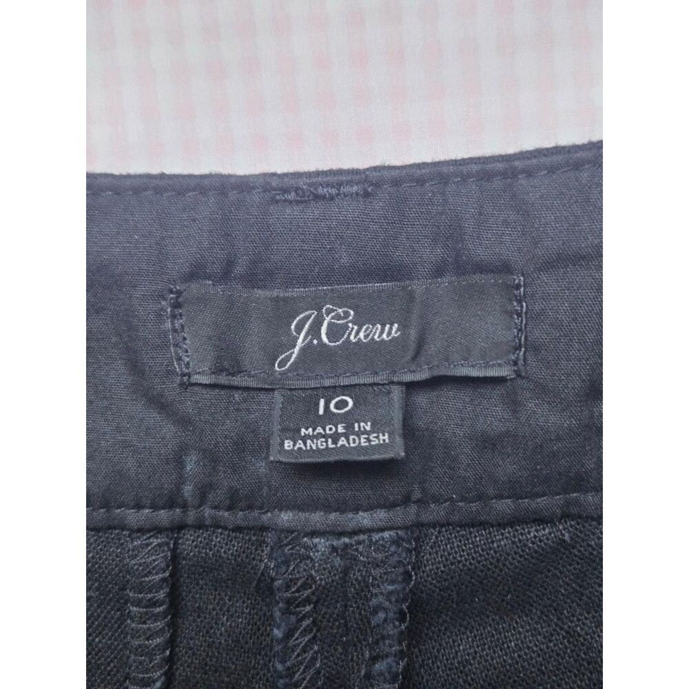 J Crew Women's Black 4" Scalloped Hem Short. Size 10 - Picture 4 of 8